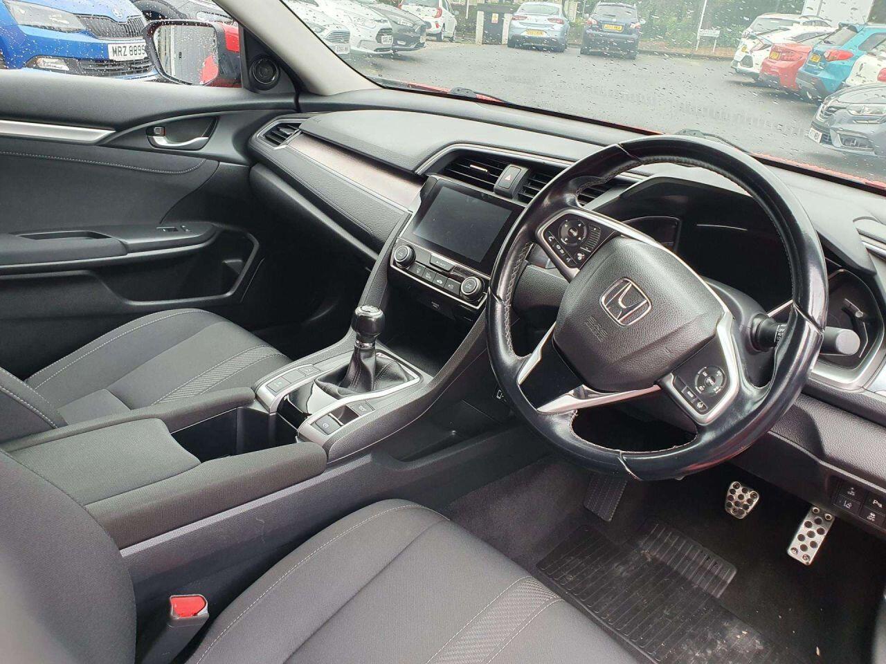 Used Honda Jazz 2018 for sale - 76612691: Photo 12