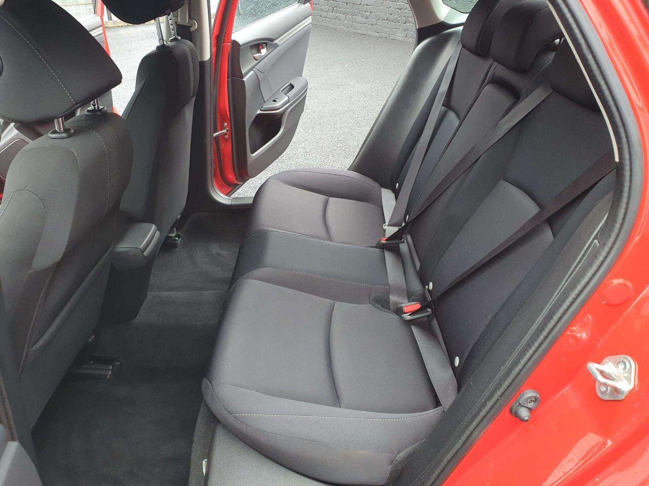 Used Honda Jazz 2018 for sale - 76612691: Photo 23