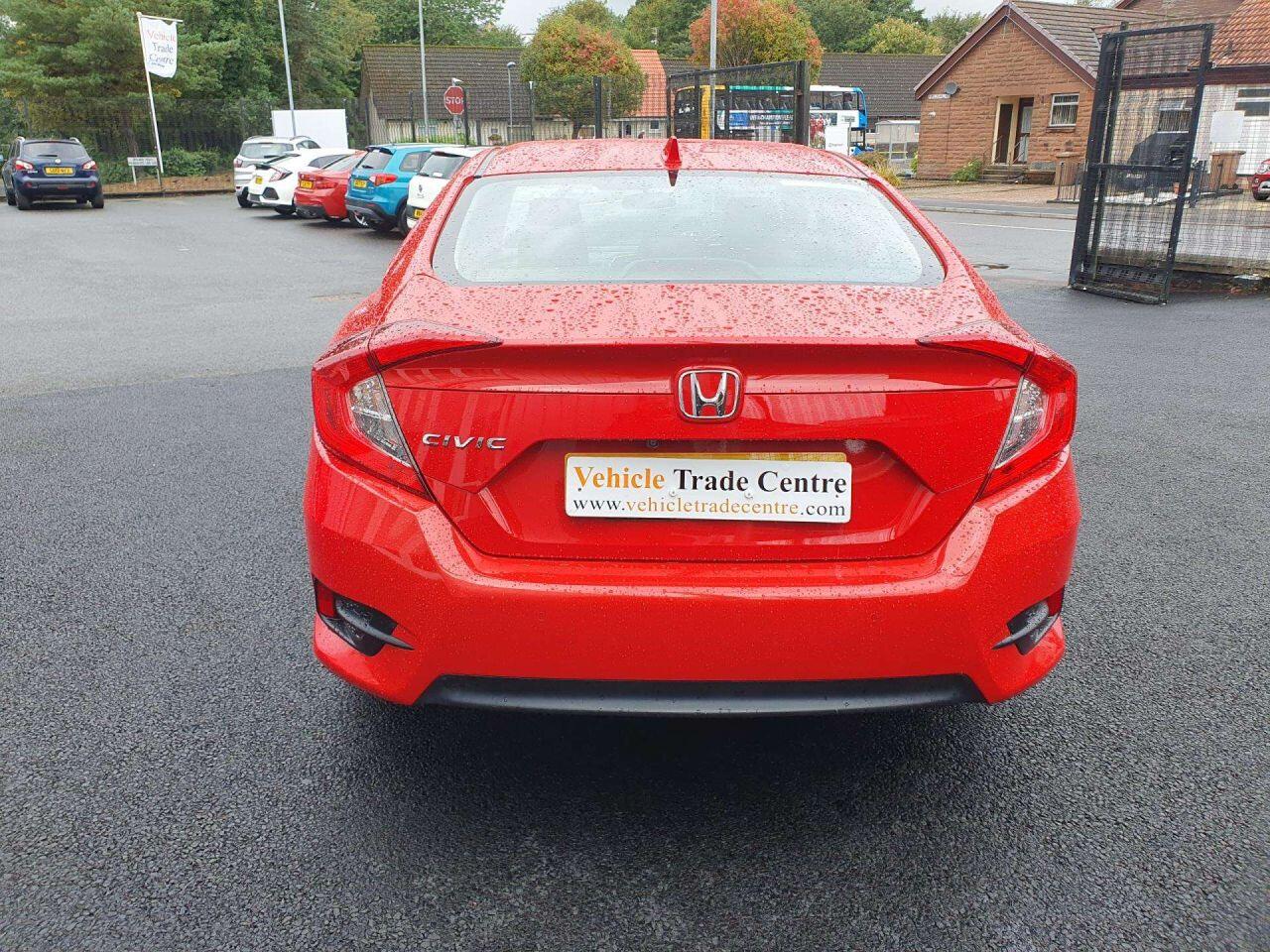 Used Honda Jazz 2018 for sale - 76612691: Photo 5