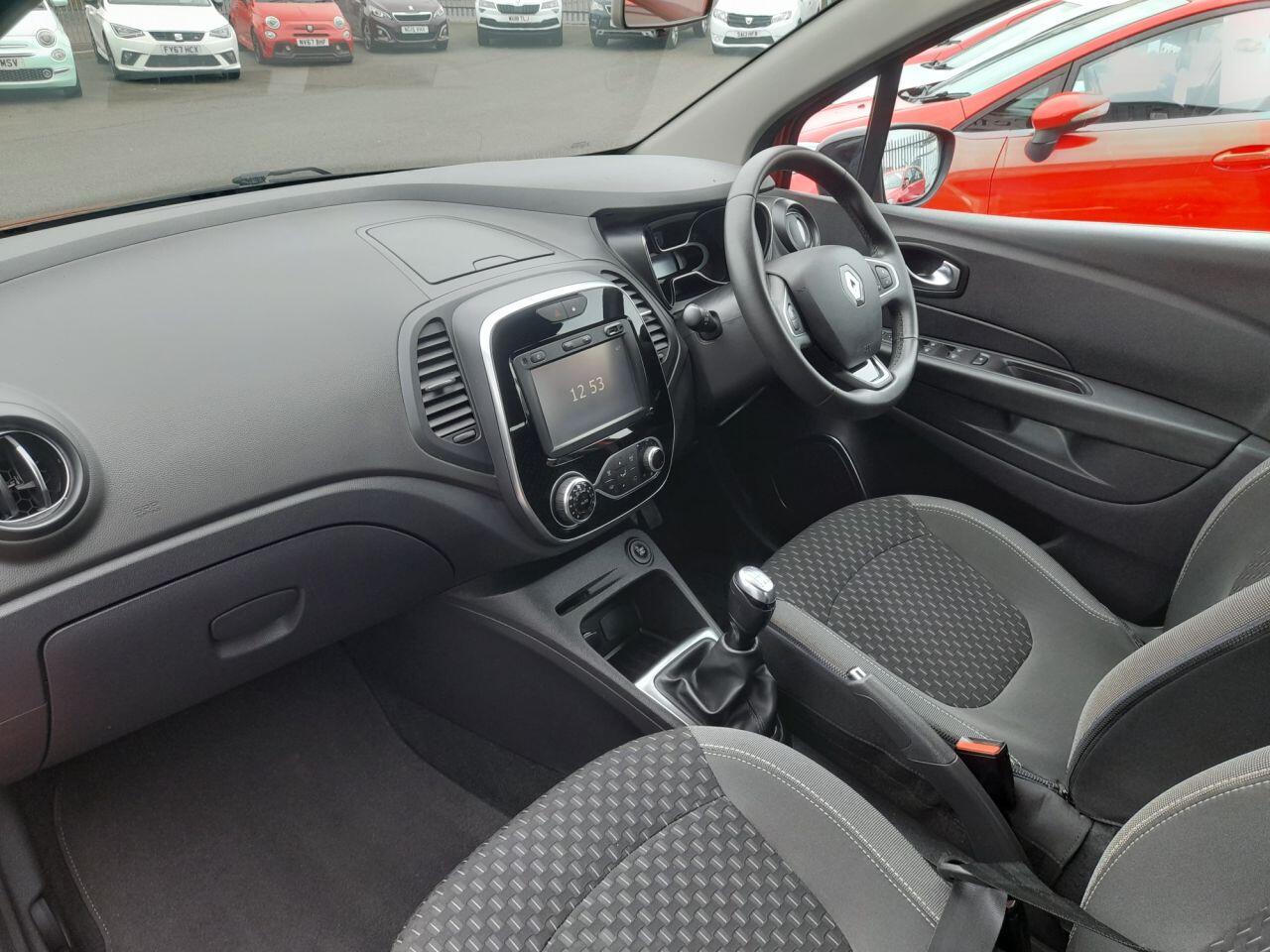 Used Renault Captur 2017 for sale - 76295013: Photo 13