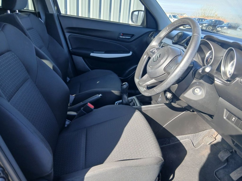 Used Suzuki Swift 2017 for sale - 77521104: Photo 12