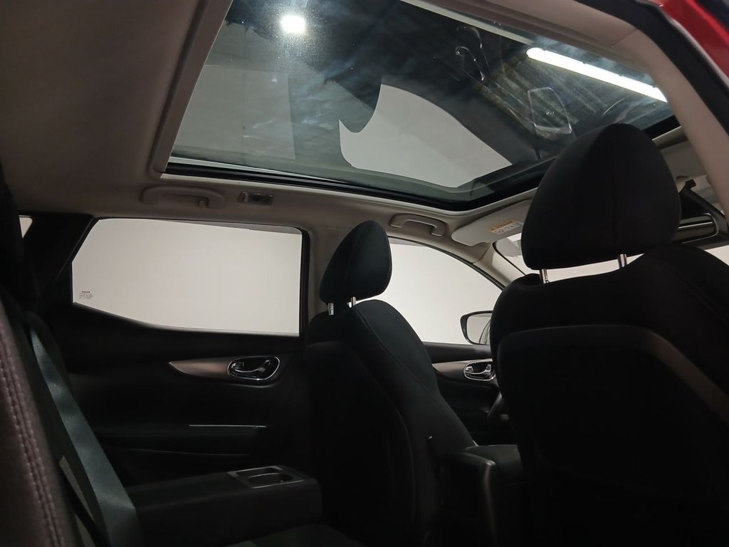 Used Nissan Qashqai 2018 for sale - 77780091: Photo 13