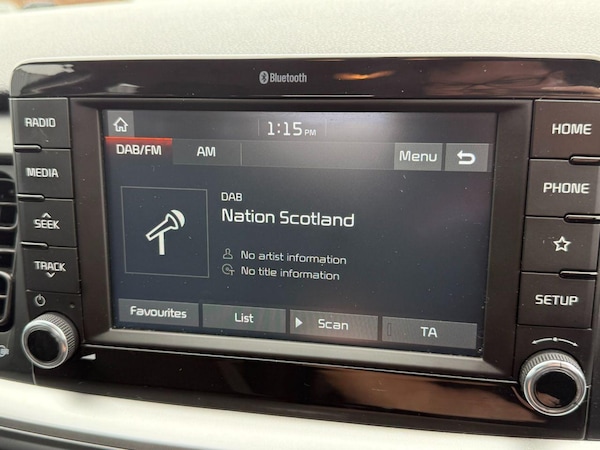 Used Kia Stonic 2017 for sale - 76137610: Photo 19