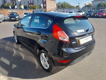 Used Ford Fiesta 2013 for sale - 76136950: Photo