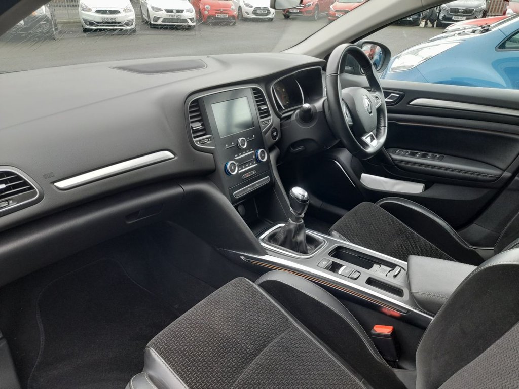 Used Renault Megane 2017 for sale - 77005379: Photo 13