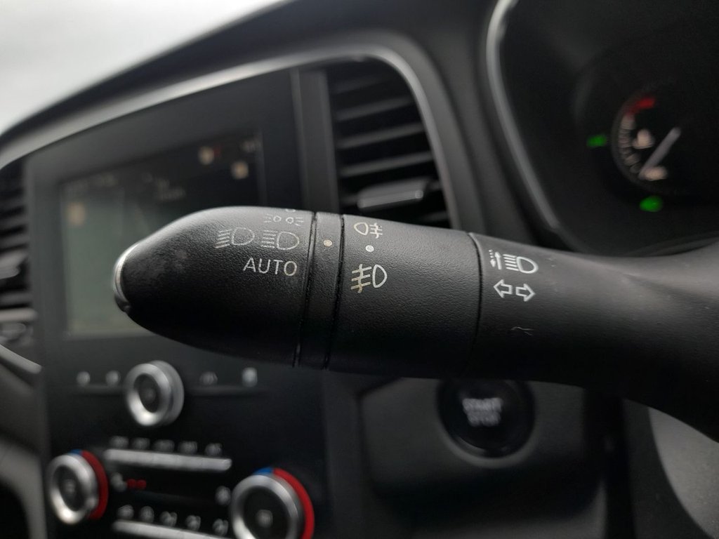 Used Renault Megane 2017 for sale - 77005379: Photo 18