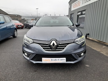 Used Renault Megane 2017 for sale - 77005379: Photo