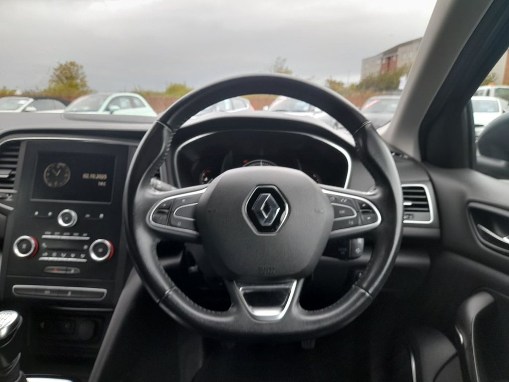 Used Renault Megane 2017 for sale - 77005379: Photo 8