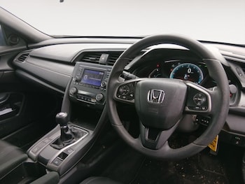 Used Honda Civic 2017 for sale - 78556877: Photo