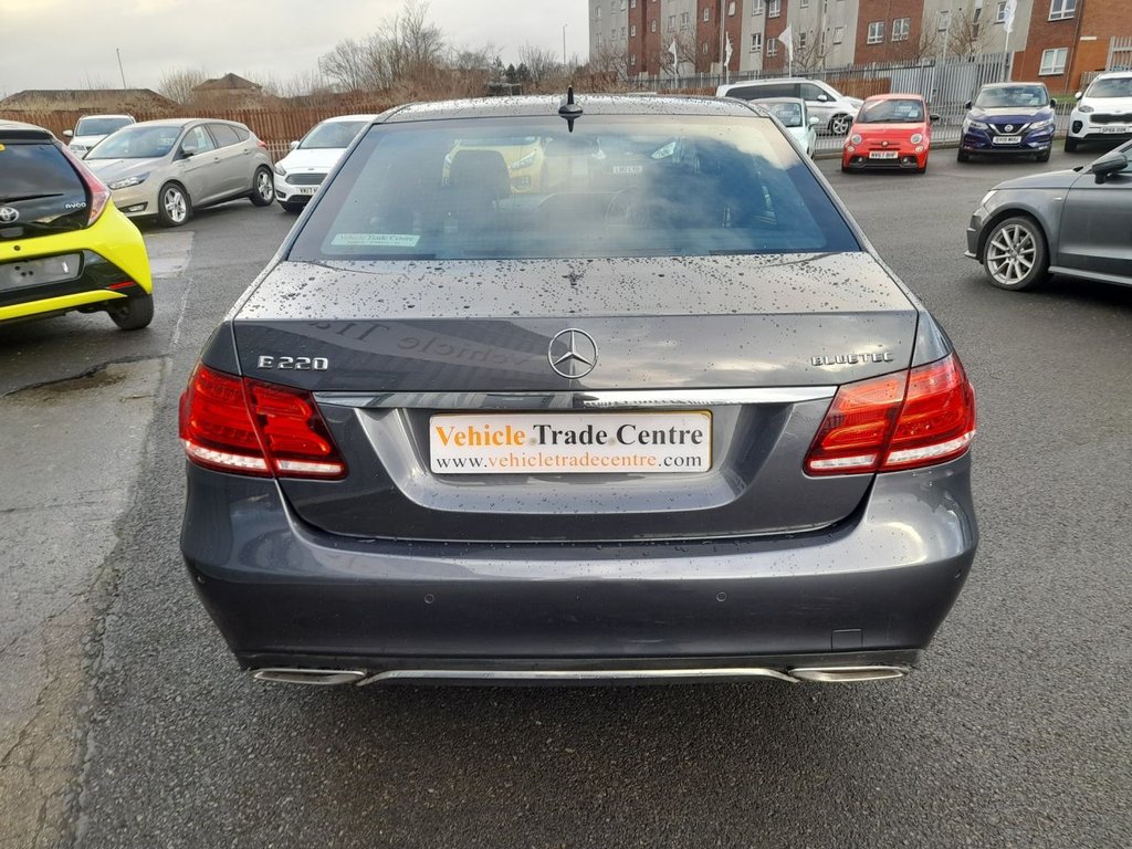 Used Mercedes-Benz E Class 2015 for sale - 77005407: Photo 5