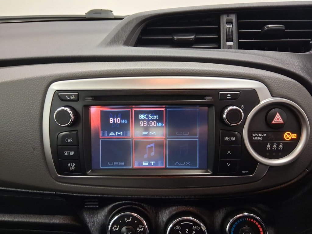 Used Toyota Yaris 2013 for sale - 77161592: Photo 17