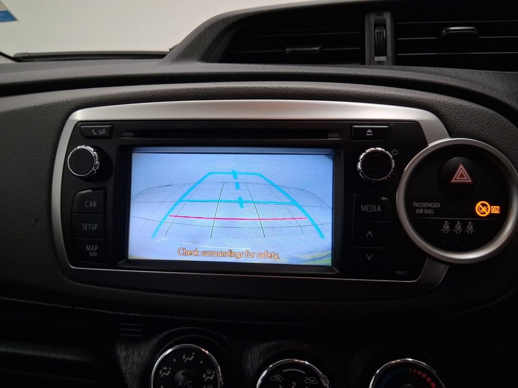 Used Toyota Yaris 2013 for sale - 77161592: Photo 18