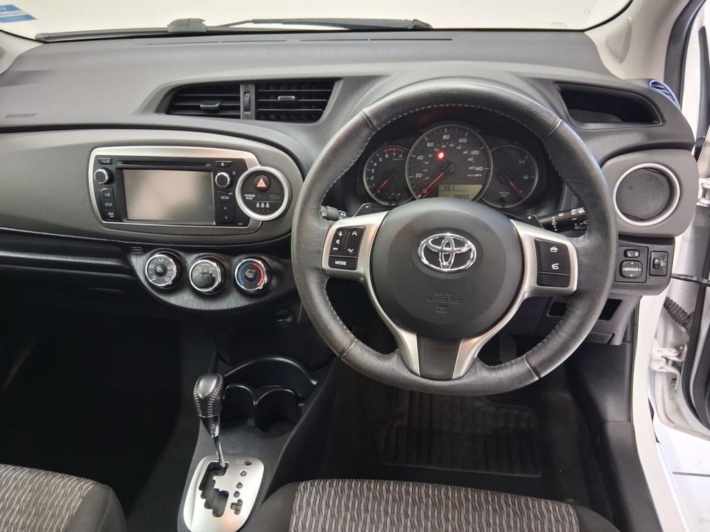 Used Toyota Yaris 2013 for sale - 77161592: Photo 9