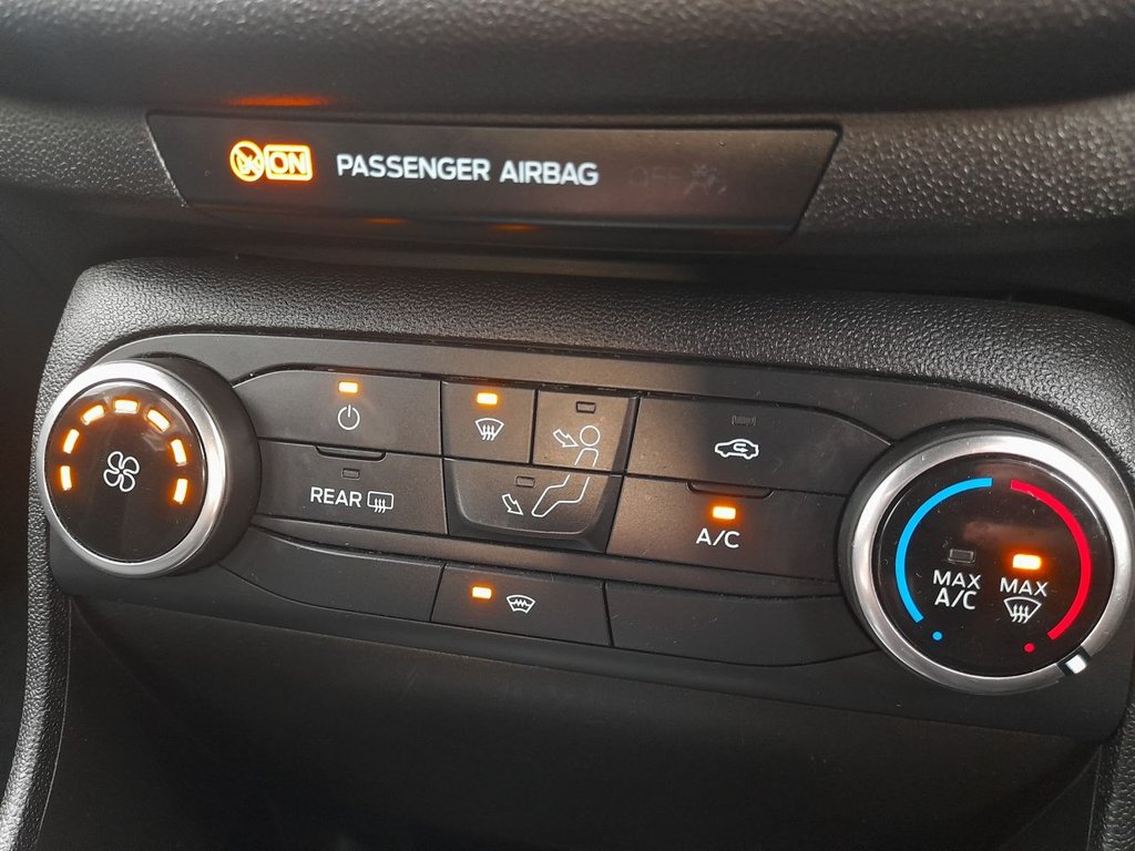 Used Ford Fiesta 2018 for sale - 77631929: Photo 17