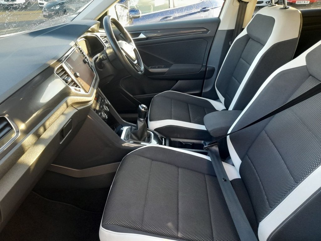 Used Volkswagen T-Roc 2018 for sale - 77007206: Photo 14