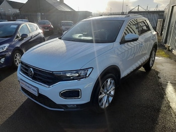 Used Volkswagen T-Roc 2018 for sale - 77007206: Photo
