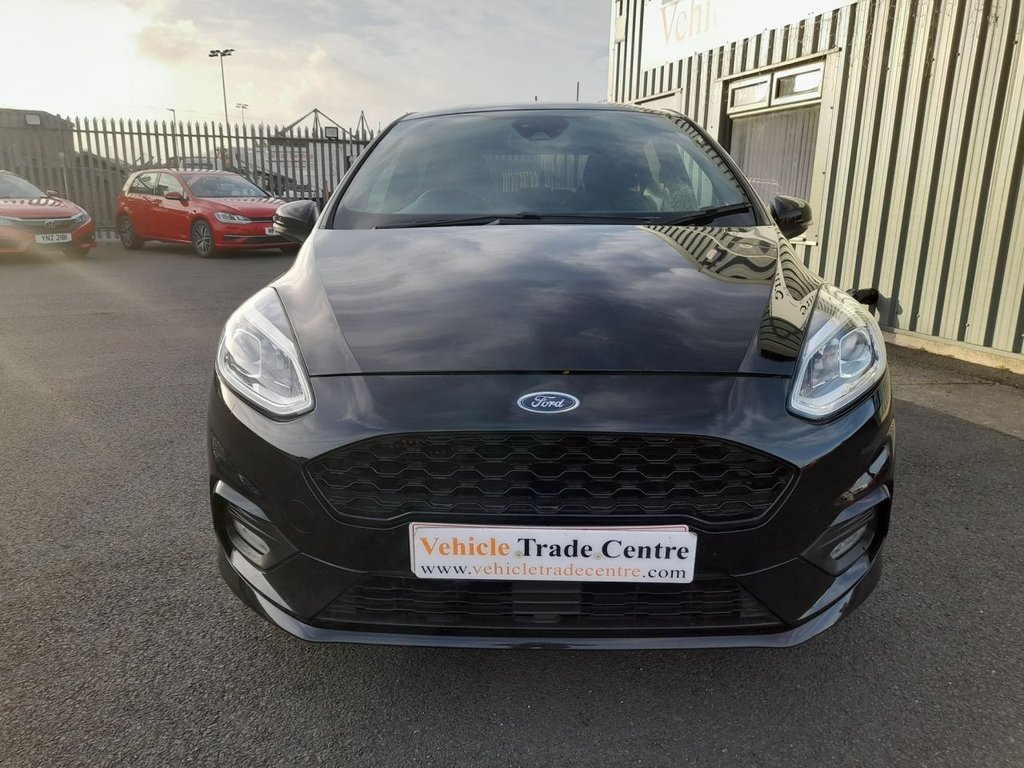 Used Ford Fiesta 2018 for sale - 77005403: Photo 2