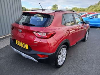 Used Kia Stonic 2018 for sale - 78964067: Photo