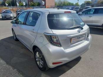 Used Toyota Yaris 2014 for sale - 74679857: Photo