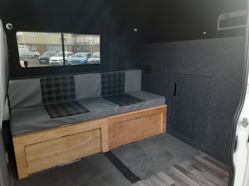 Used Peugeot Boxer 2018 for sale - 77621491: Photo 3