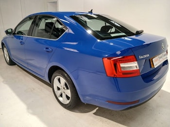 Used Skoda Octavia 2019 for sale - 78907843: Photo