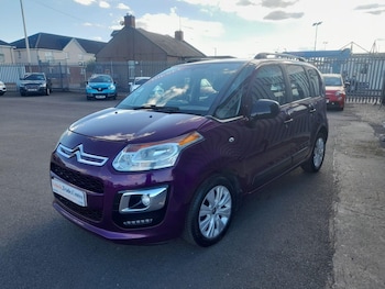 Used Citroen C3 Picasso 2016 for sale - 76136557: Photo