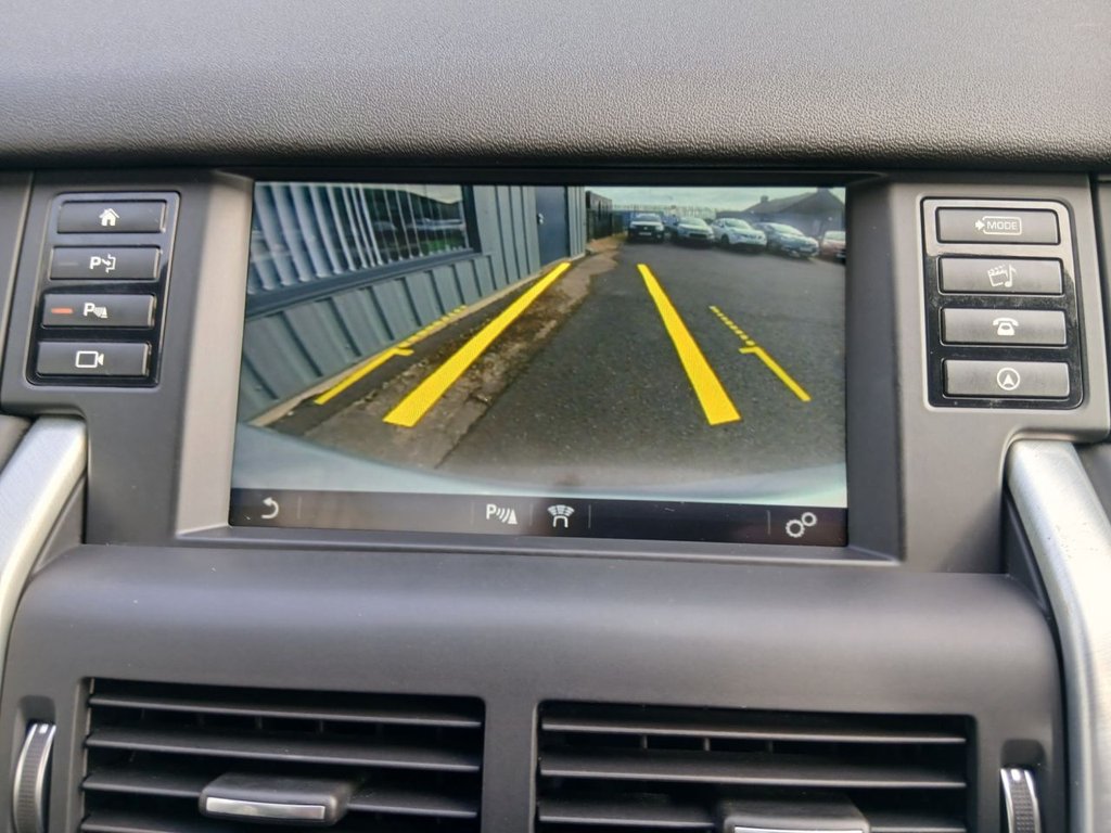 Used Land Rover Discovery Sport 2019 for sale - 77936235: Photo 17