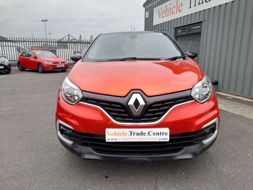 Used Renault Captur 2017 for sale - 77005385: Photo 2