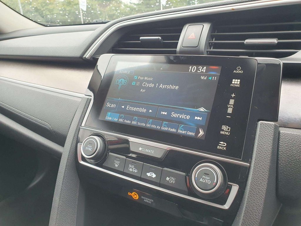 Used Honda Jazz 2018 for sale - 77005329: Photo 16