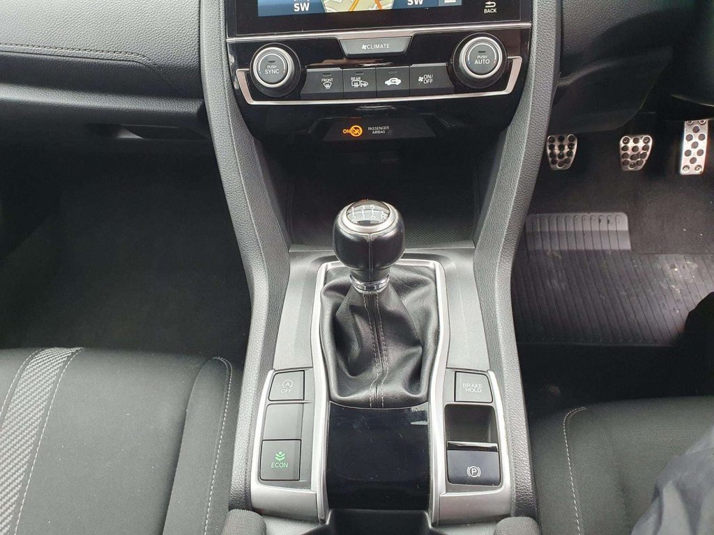 Used Honda Jazz 2018 for sale - 77005329: Photo 20