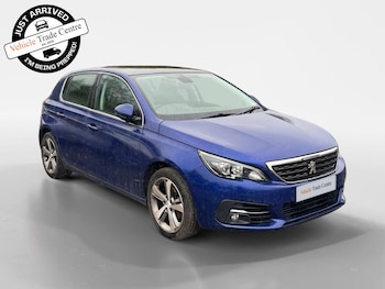 2018 (18) - 1.2 PureTech GPF Allure Hatchback 5dr Petrol Manual Euro 6 (s/s) (130 ps)