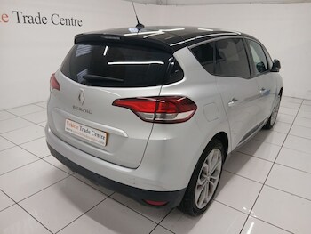 Used Renault Scenic 2019 for sale - 77905025: Photo