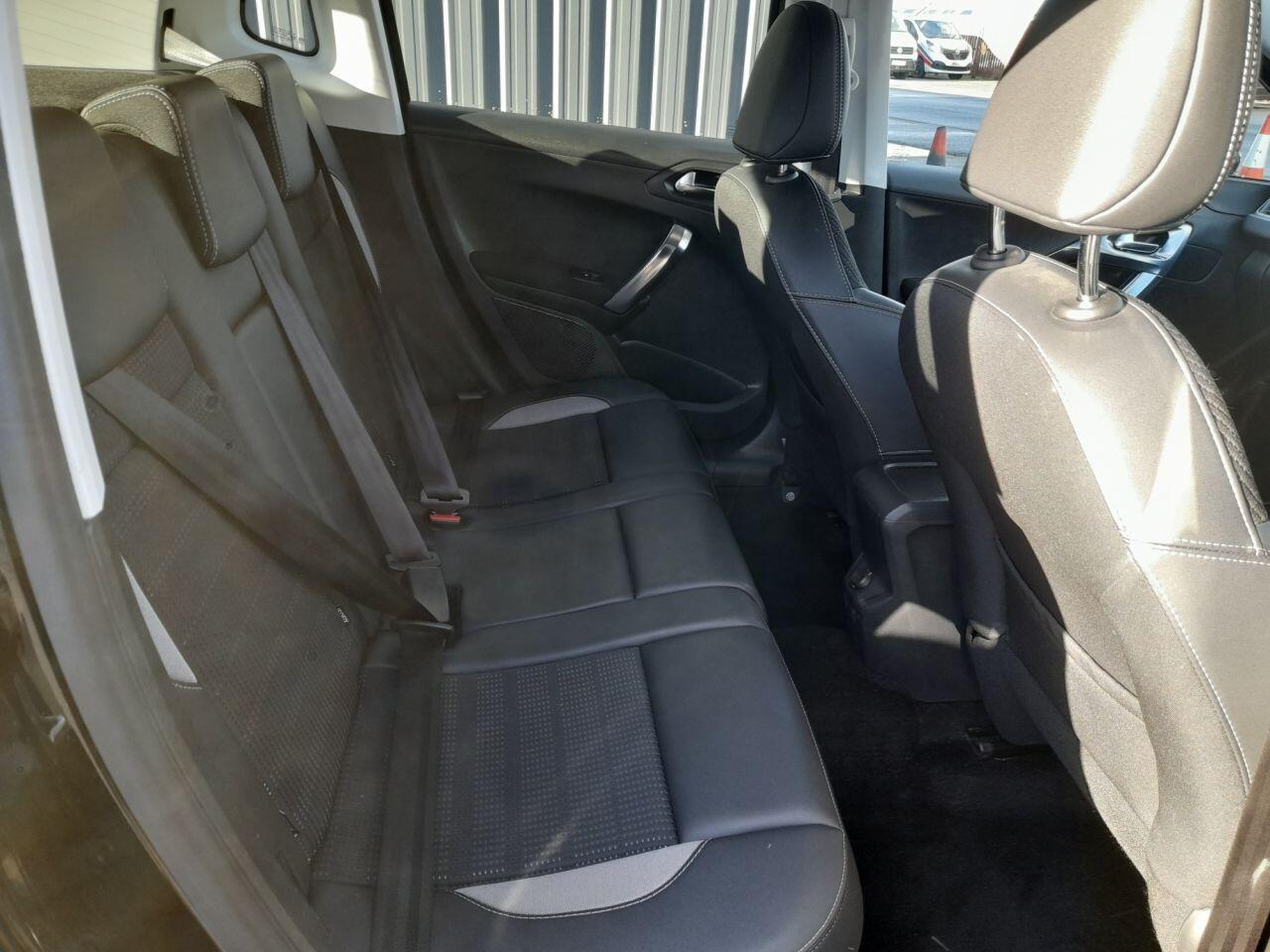 Used Peugeot 2008 2016 for sale - 76765504: Photo 12