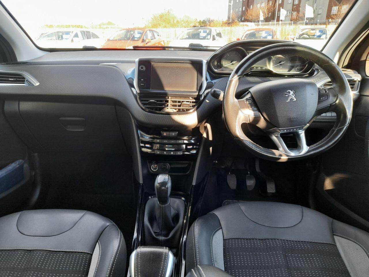 Used Peugeot 2008 2016 for sale - 76765504: Photo 13