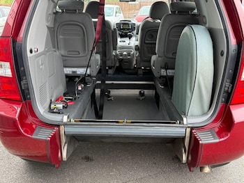 Used Kia Sedona 2011 for sale - 75414083: Photo