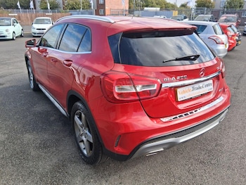Used Mercedes-Benz GLA 2015 for sale - 76136423: Photo