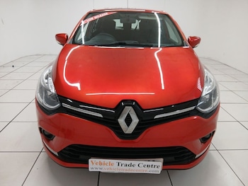 Used Renault Clio 2018 for sale - 79632748: Photo