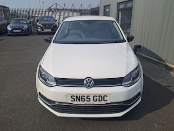 Used Volkswagen Polo 2015 for sale - 78985496: Photo