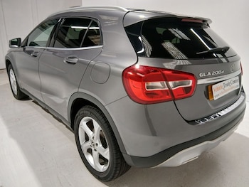 Used Mercedes-Benz GLA 2018 for sale - 78672056: Photo