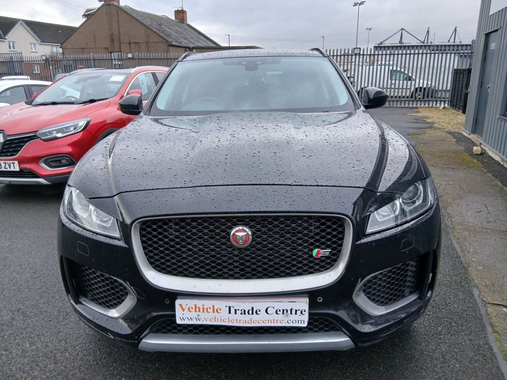 Used Jaguar F-Pace 2016 for sale - 77779906: Photo 2