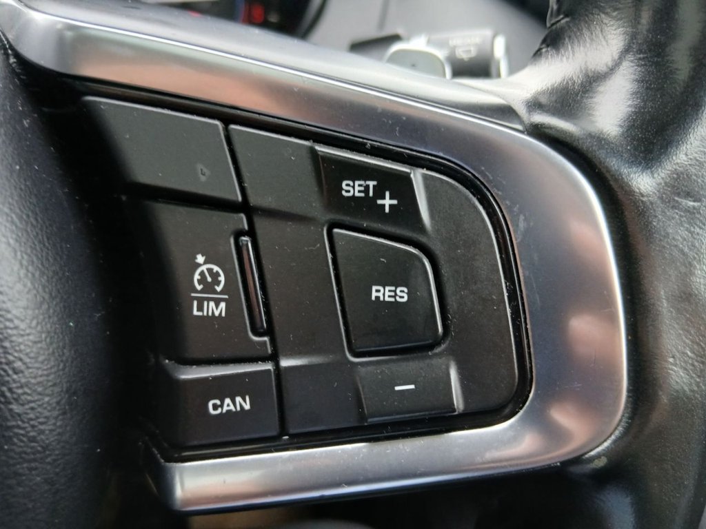 Used Jaguar F-Pace 2016 for sale - 77779906: Photo 22