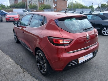 Used Renault Clio 2017 for sale - 77643095: Photo