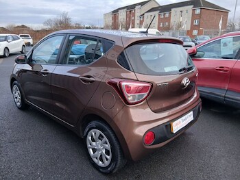 Used Hyundai i10 2017 for sale - 77341326: Photo