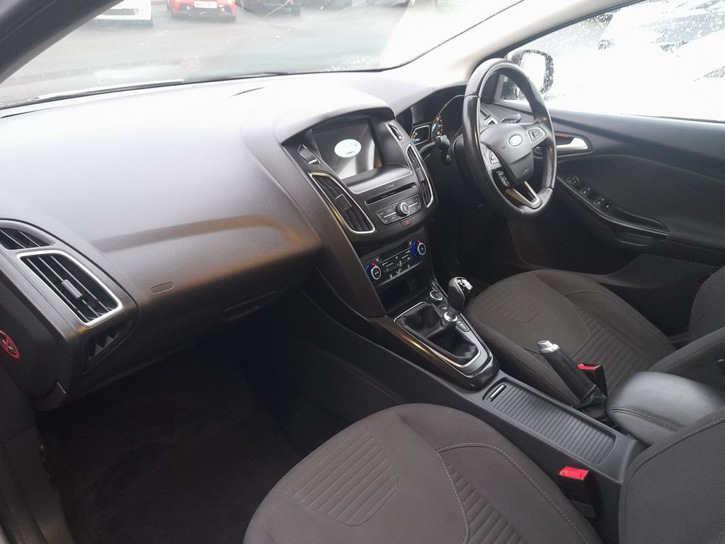 Used Ford Focus 2017 for sale - 77005397: Photo 13