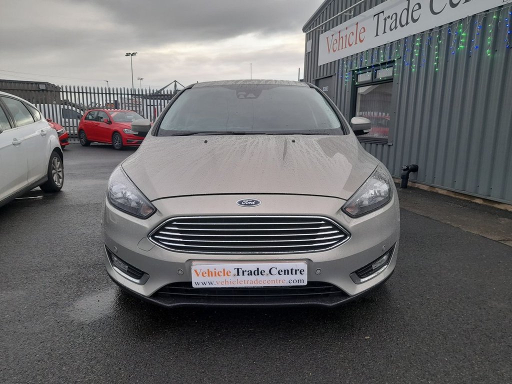 Used Ford Focus 2017 for sale - 77005397: Photo 2