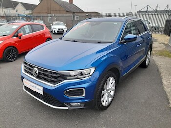Used Volkswagen T-Roc 2018 for sale - 76200559: Photo