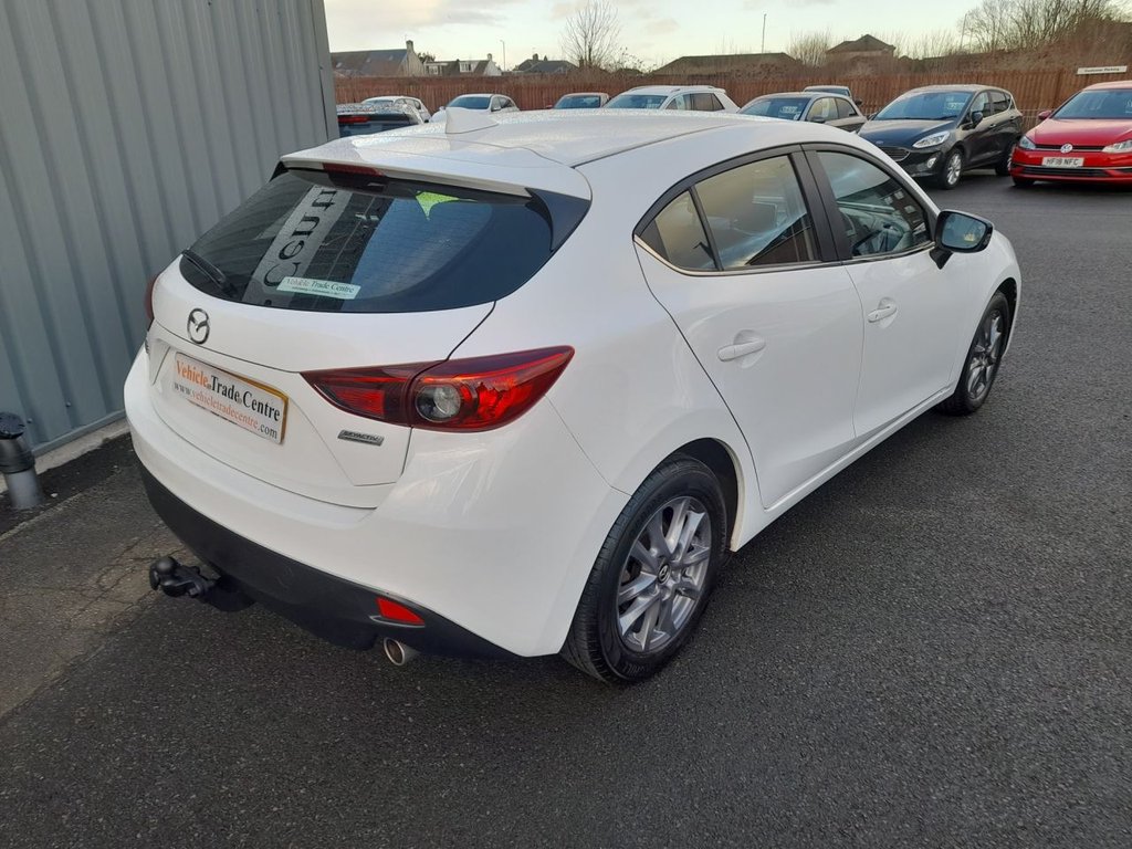 Used Mazda Mazda3 2016 for sale - 77642282: Photo 6
