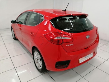 Used Kia Ceed 2015 for sale - 75362819: Photo