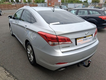 Used Hyundai i40 2015 for sale - 76137752: Photo