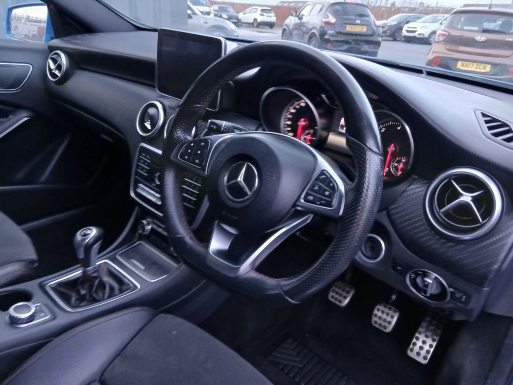 Used Mercedes-Benz A-Class 2015 for sale - 77421917: Photo 11